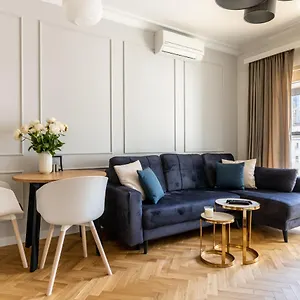 Apartment Golden - Mennica, Warsaw
