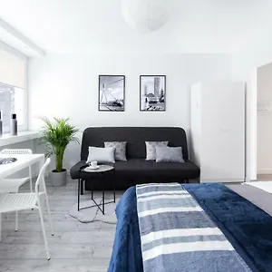 Apartment Warsawrent Centralna, Warschau