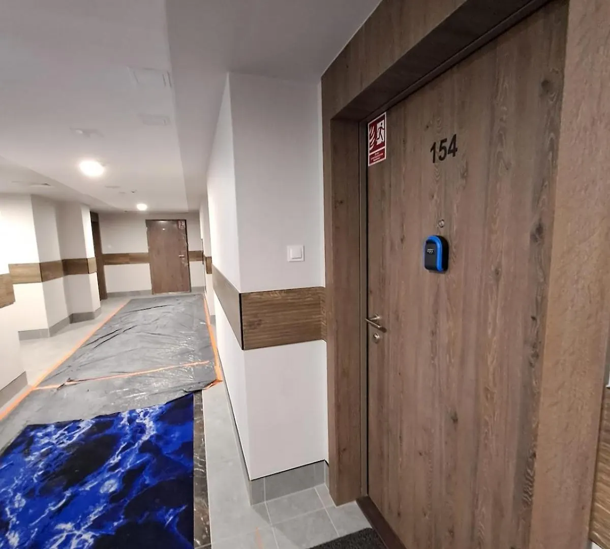 Warsaw Smart Apartment 2